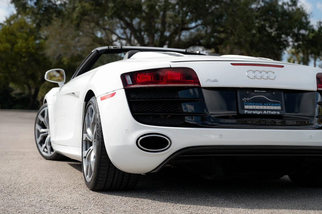 2011 Audi 42 R8 - Image 17 of 31