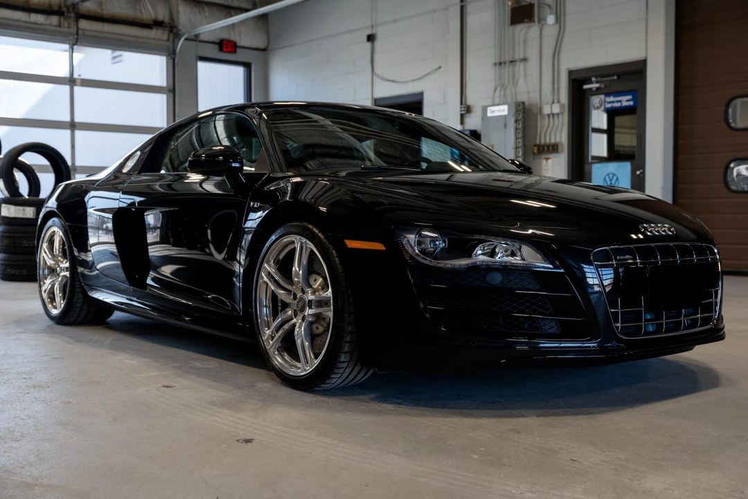 2011 Audi 42 R8 - Image 5 of 31
