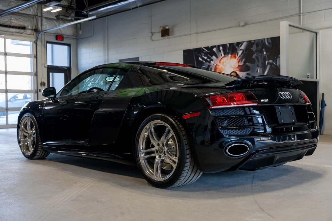 2011 Audi 42 R8 - Image 9 of 31