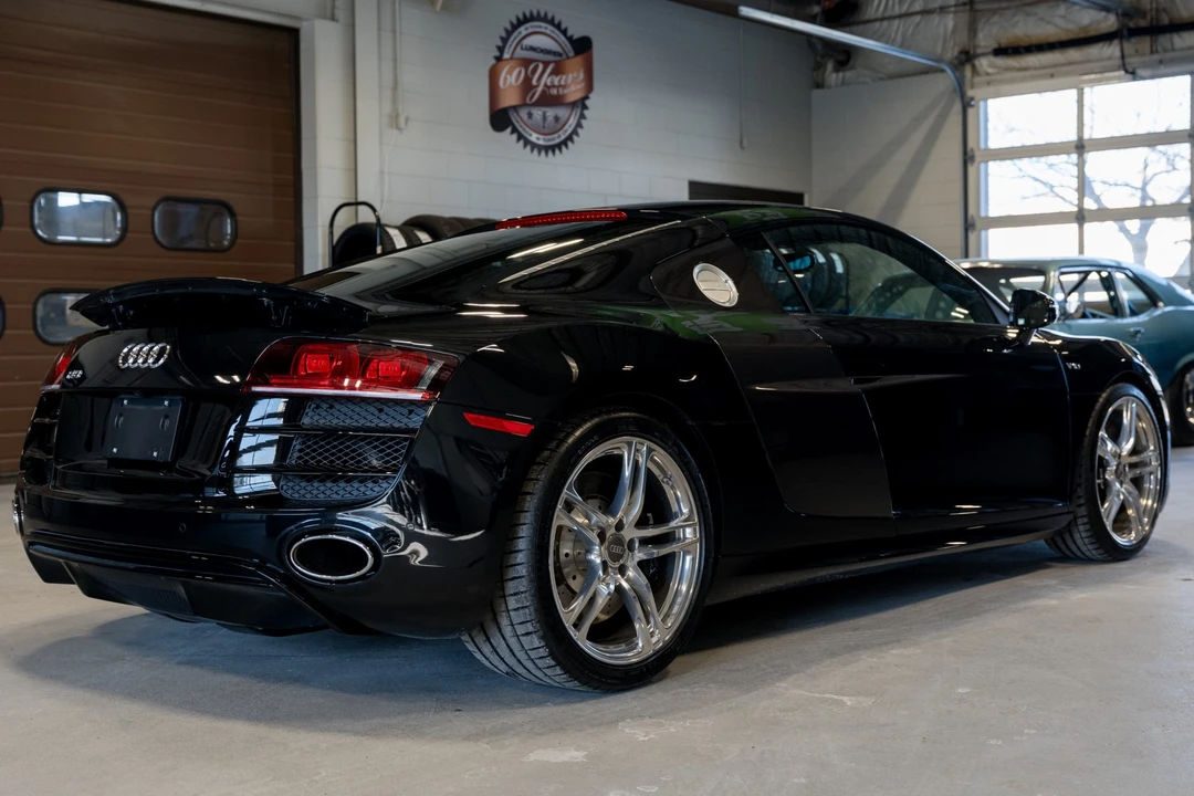 2011 Audi 42 R8 - Image 7 of 31