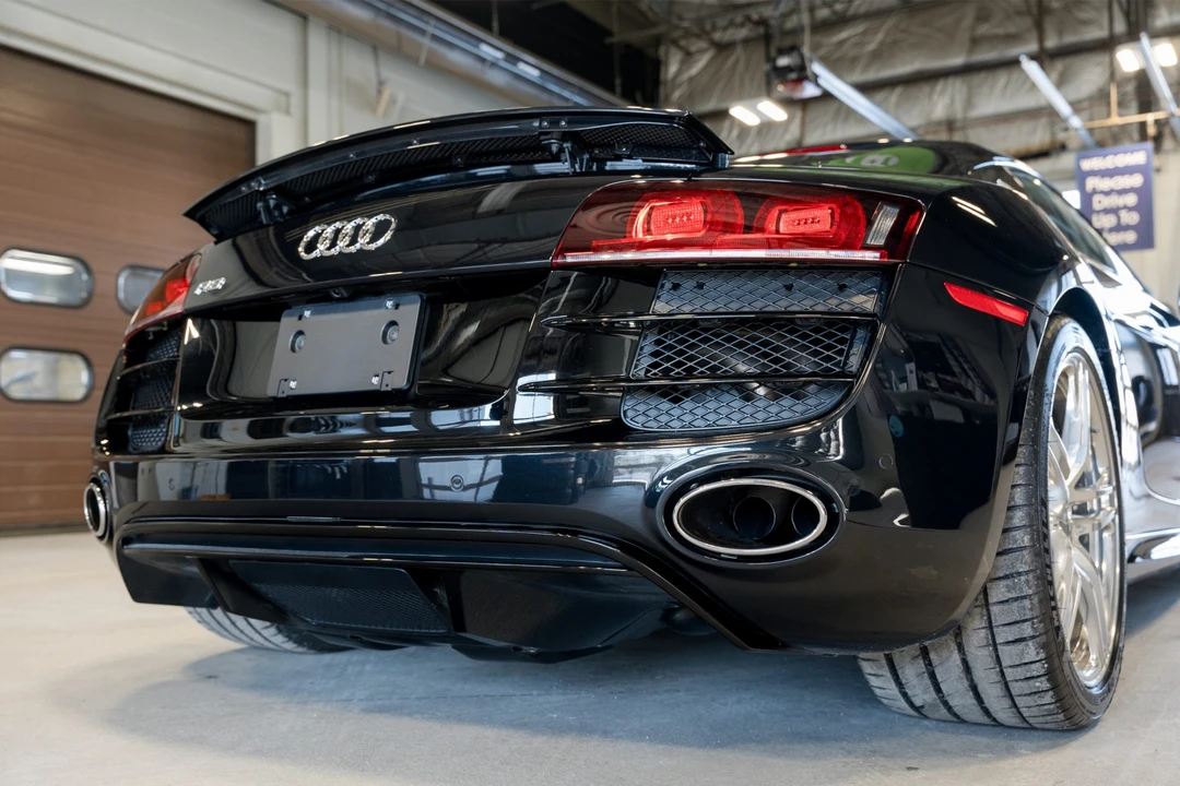 2011 Audi 42 R8 - Image 17 of 31