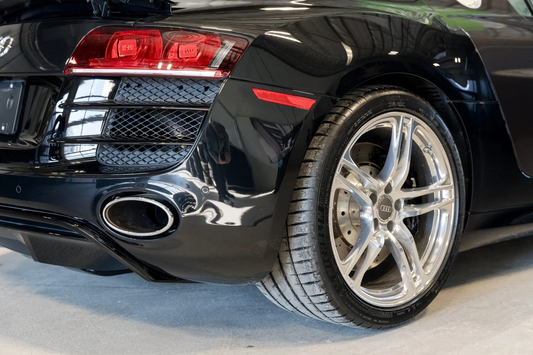 2011 Audi 42 R8 - Image 18 of 31