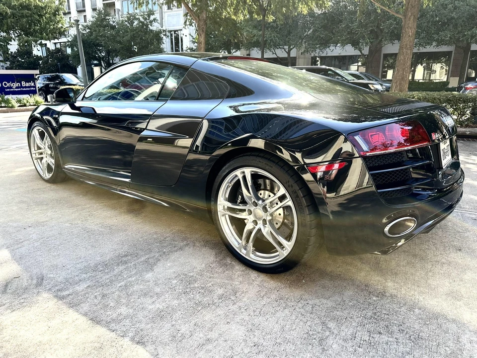 2011 Audi 42 R8 - Image 10 of 31