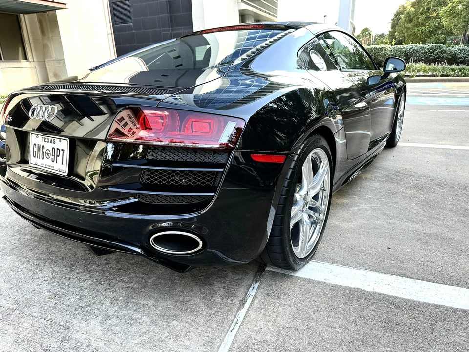 2011 Audi 42 R8 - Image 16 of 31