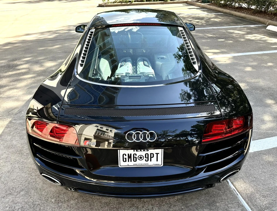 2011 Audi 42 R8 - Image 15 of 31