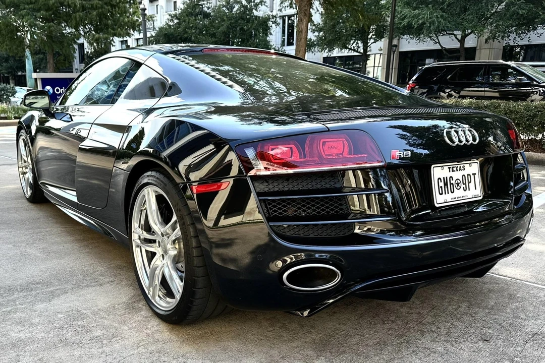 2011 Audi 42 R8 - Image 11 of 31
