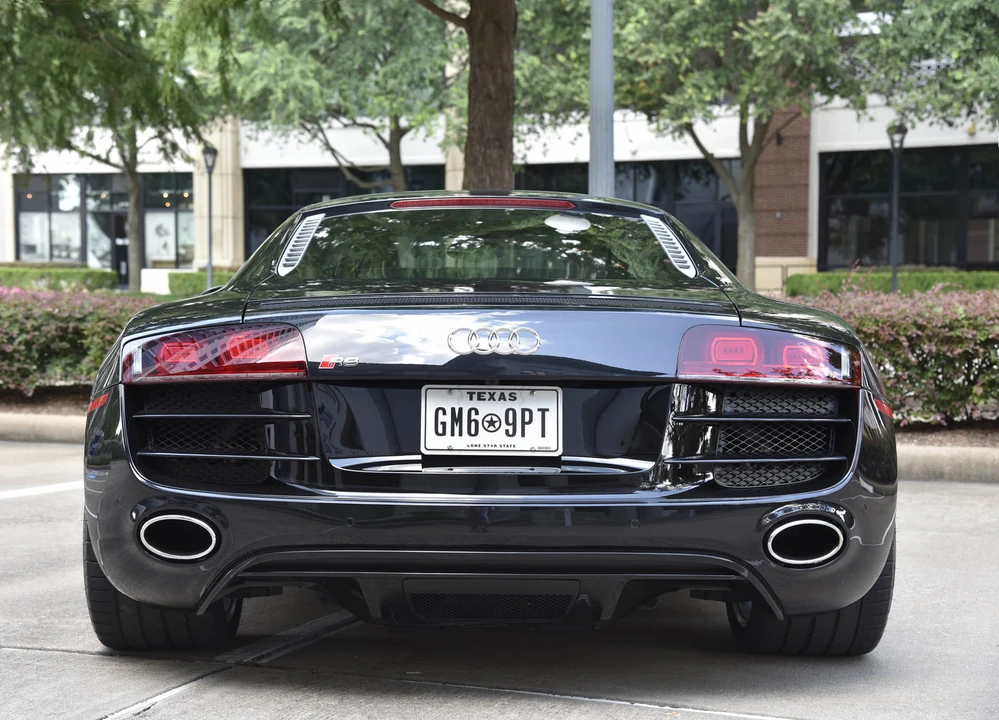 2011 Audi 42 R8 - Image 12 of 31