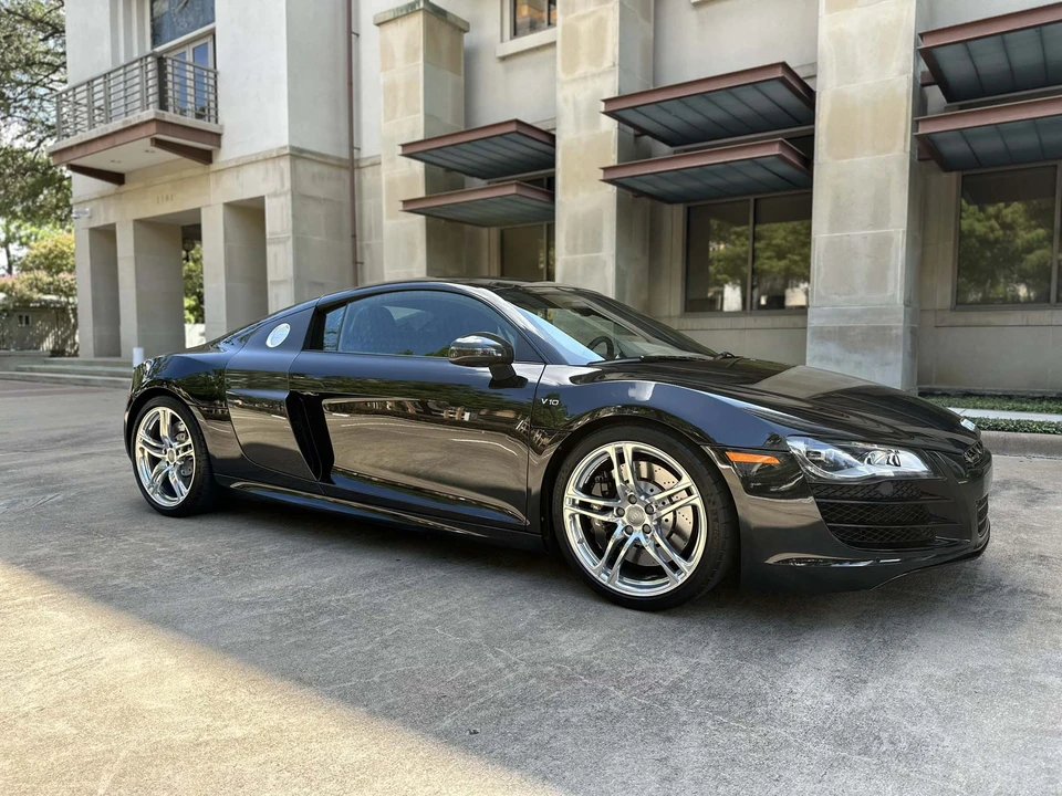 2011 Audi 42 R8 - Image 21 of 31