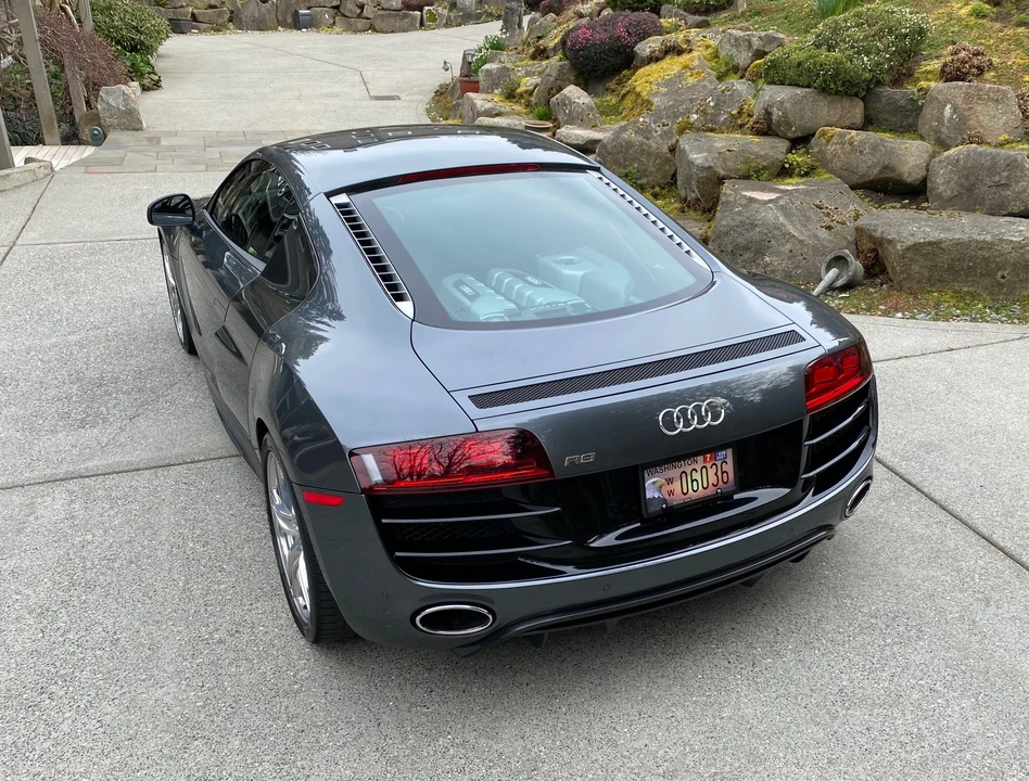 2011 Audi 42 R8 - Image 12 of 31
