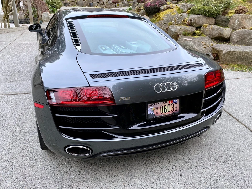 2011 Audi 42 R8 - Image 14 of 31