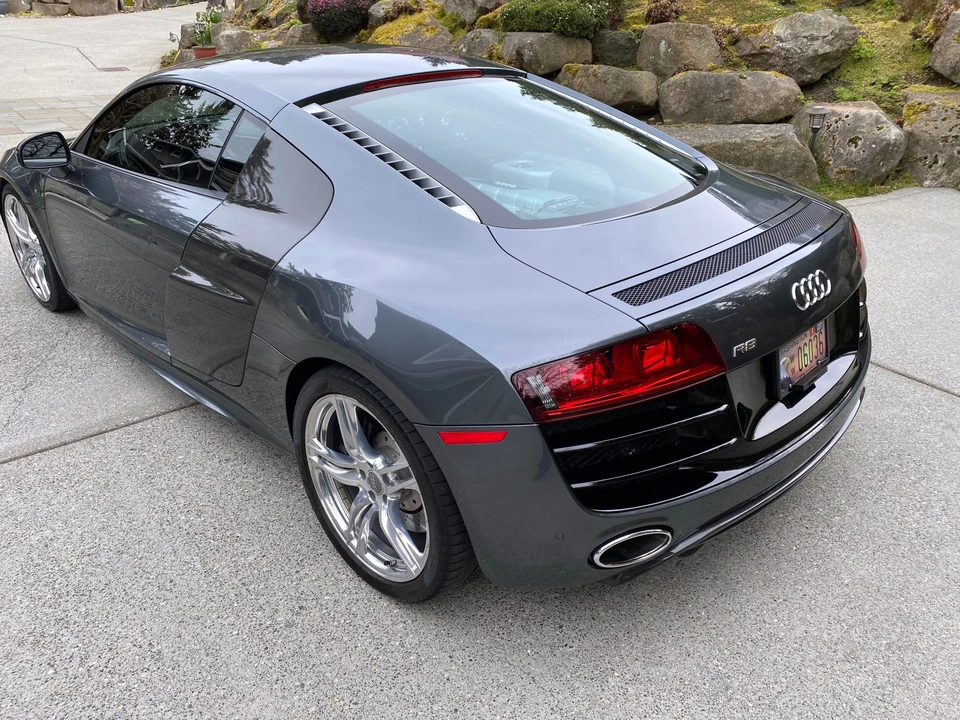 2011 Audi 42 R8 - Image 10 of 31