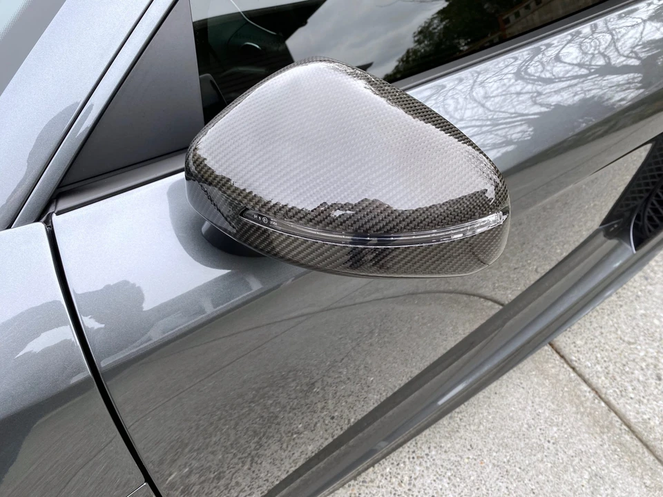2011 Audi 42 R8 - Image 28 of 31