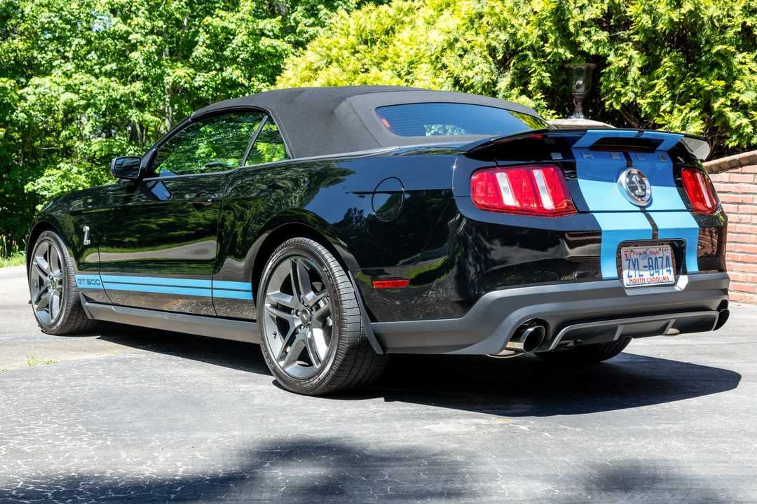 2011 Ford S197 II Shelby Mustang GT500 - Image 15 of 31