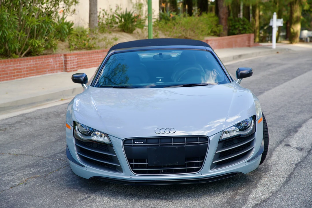 2012 Audi 42 R8 - Image 2 of 31