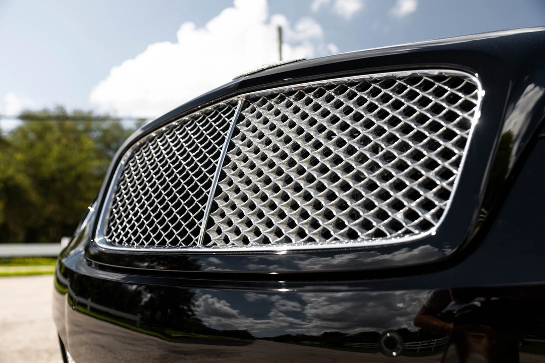 2012 Bentley Continental Flying Spur - Image 14 of 31