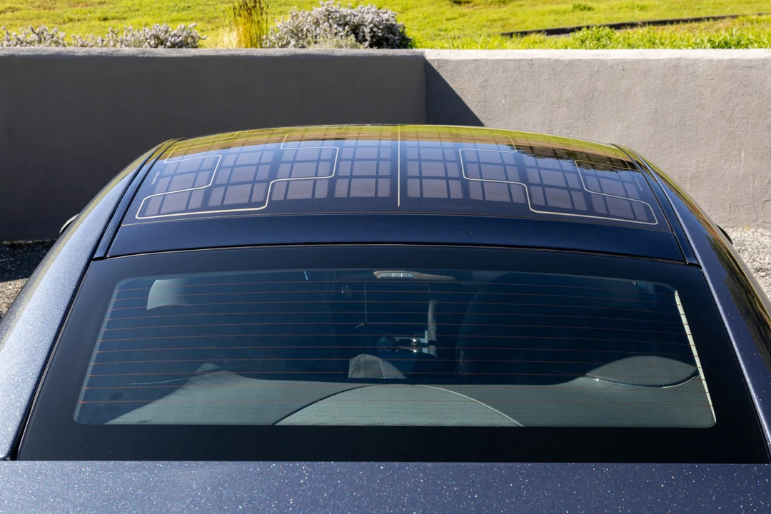 2012 Fisker Karma - Image 17 of 31