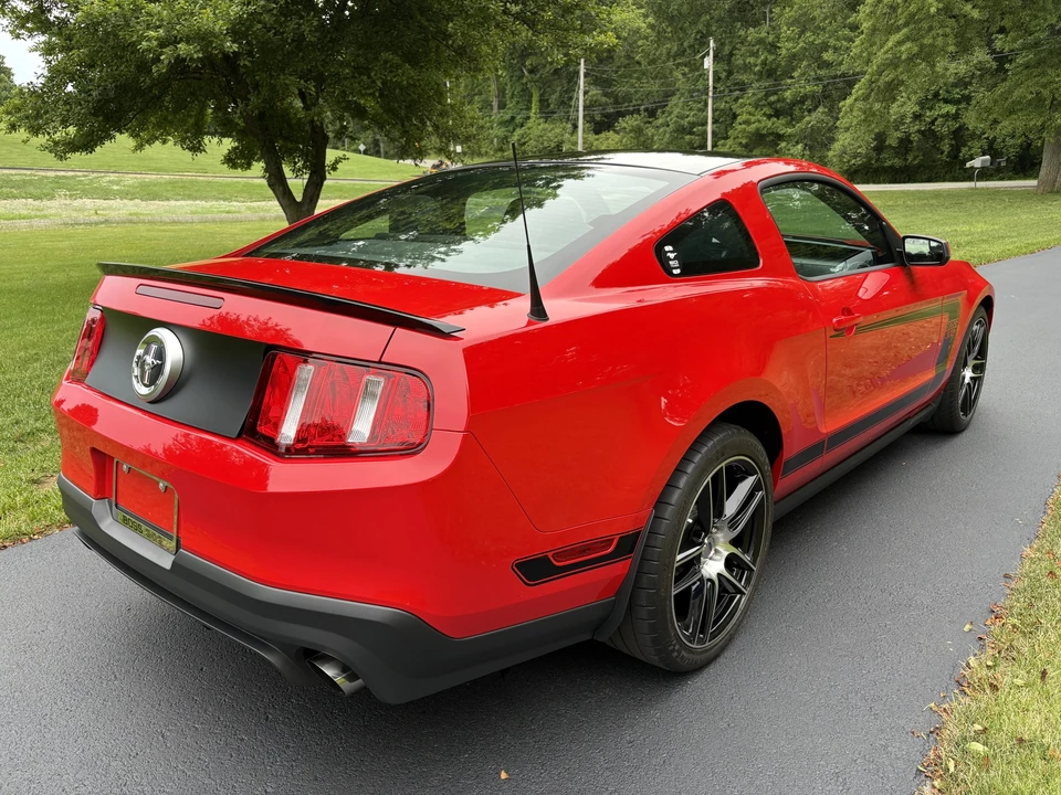 2012 Ford S197 Mustang Boss 302 - Image 20 of 31
