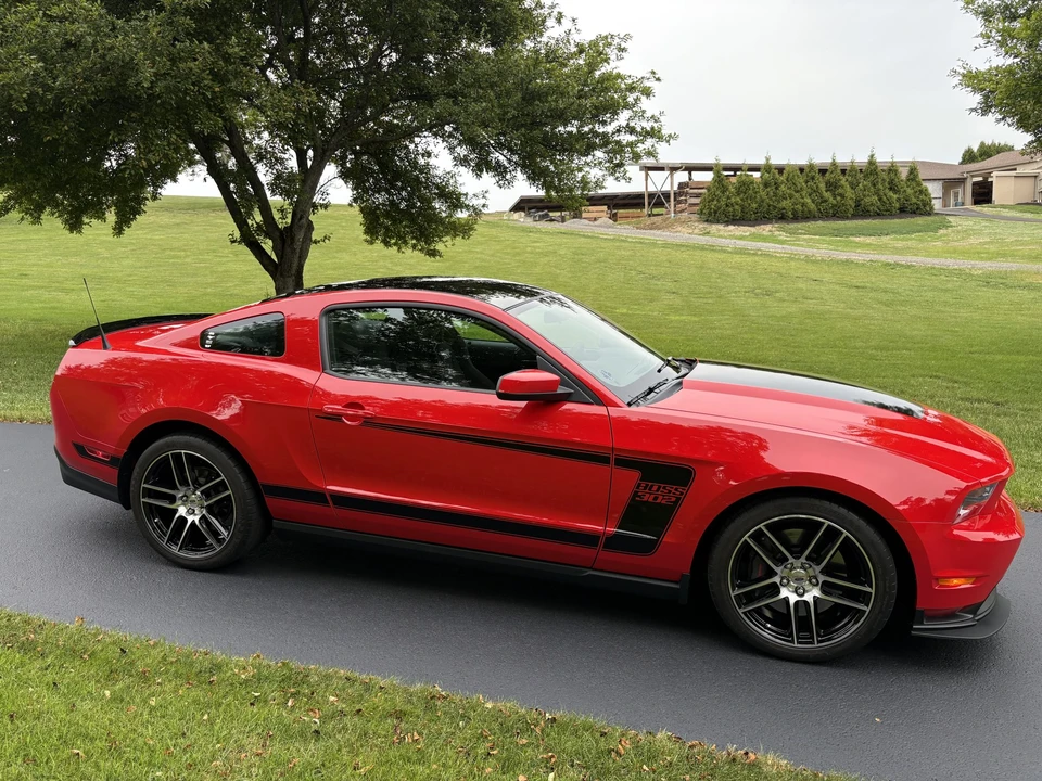 2012 Ford S197 Mustang Boss 302 - Image 5 of 31