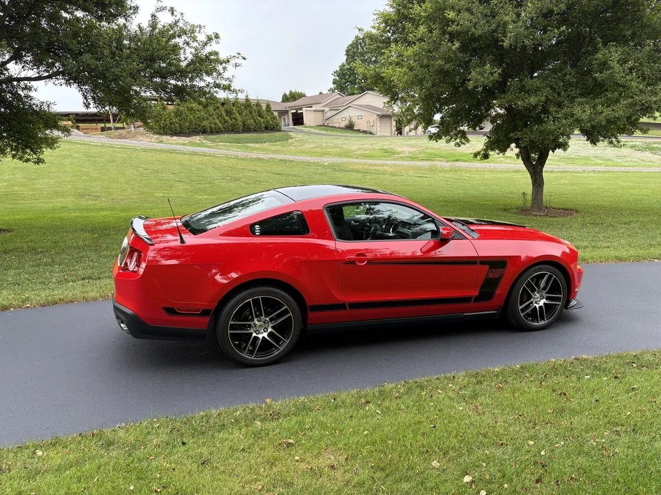 2012 Ford S197 Mustang Boss 302 - Image 12 of 31