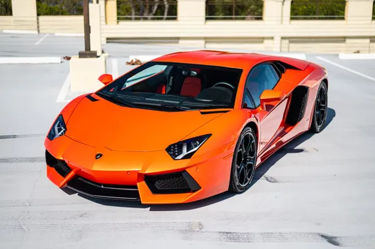 2012 Lamborghini Aventador LP700-4 Coupe