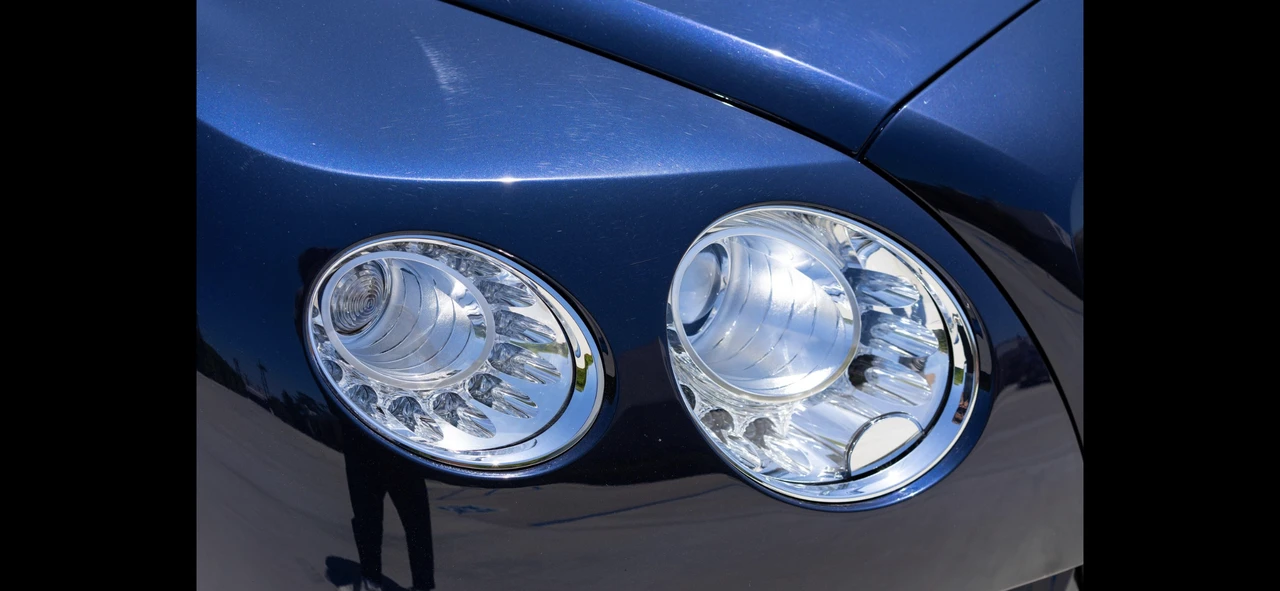 2013 Bentley Continental GTC - Image 25 of 31