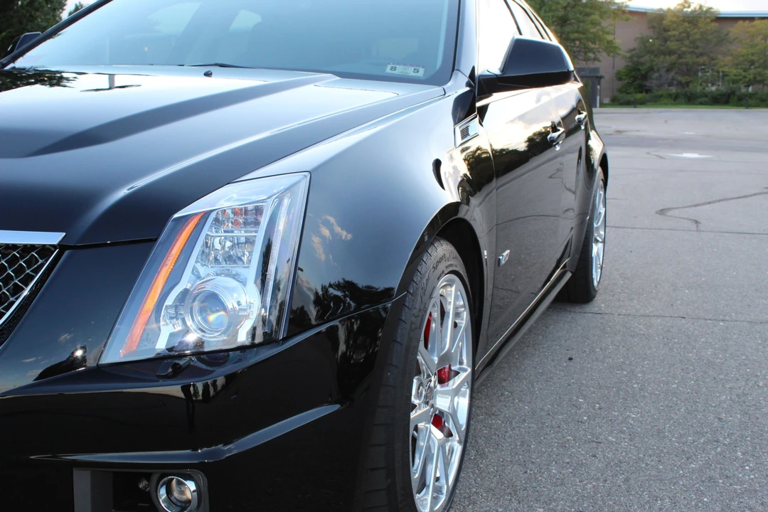 2013 Cadillac CTS-V 2nd Gen - Image 30 of 31