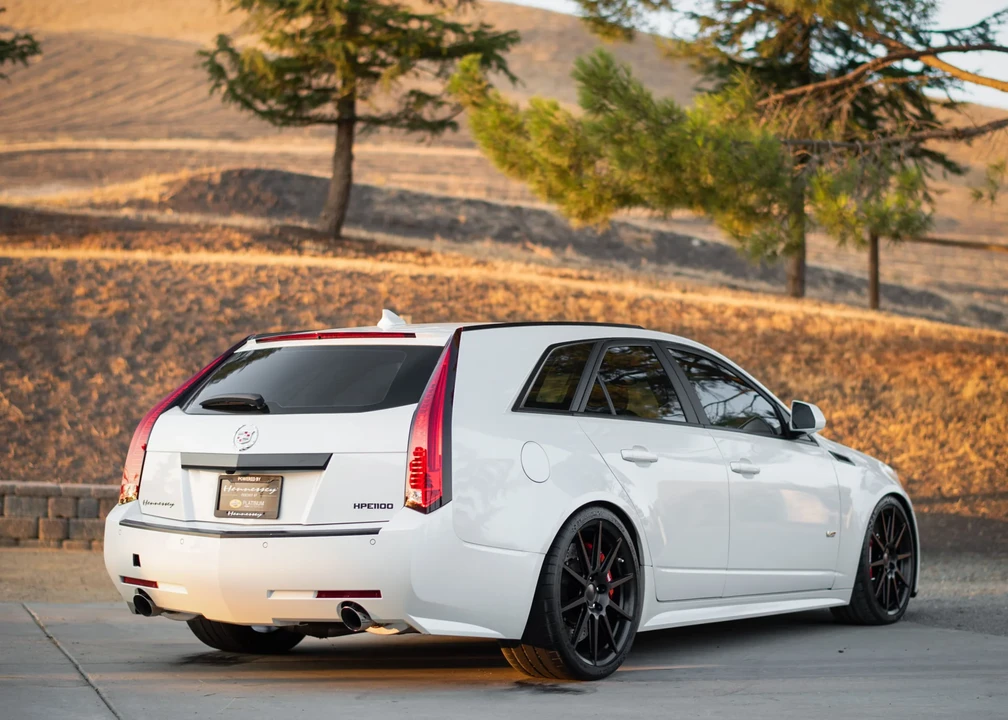 2013 Cadillac CTS-V 2nd Gen - Image 5 of 6