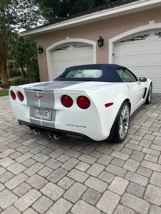 2013 Chevrolet Corvette - Image 14 of 31
