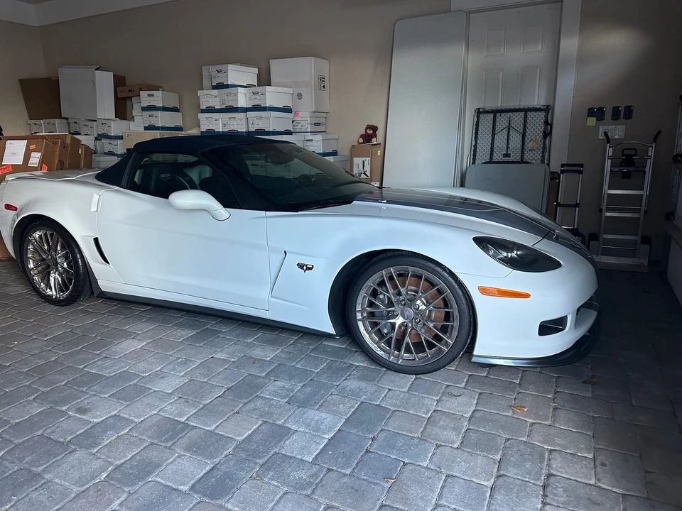 2013 Chevrolet Corvette - Image 11 of 31