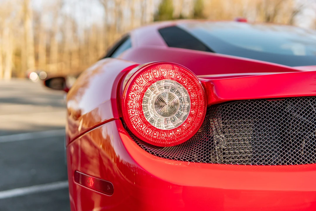 2013 Ferrari 458 Italia - Image 25 of 31