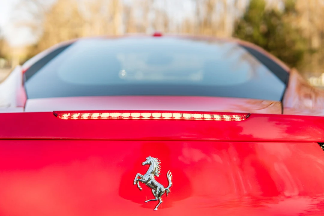 2013 Ferrari 458 Italia - Image 28 of 31