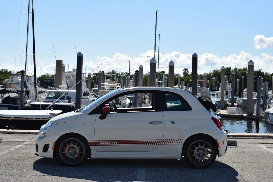 2013 Fiat Abarth 500 - Image 29 of 31