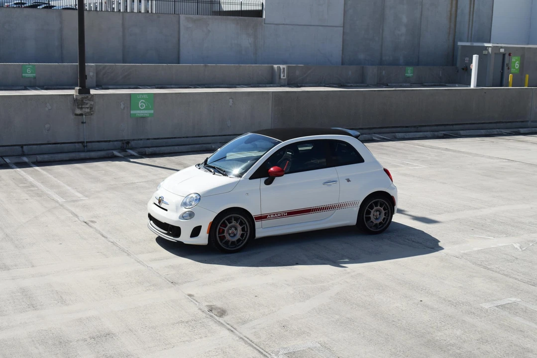 2013 Fiat Abarth 500 - Image 21 of 31