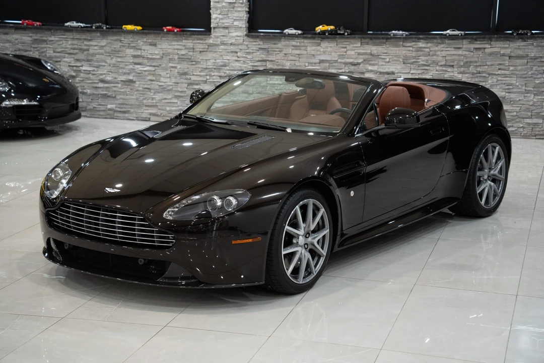 2014 Aston Martin V8 Vantage (2006-2017) - Image 2 of 31