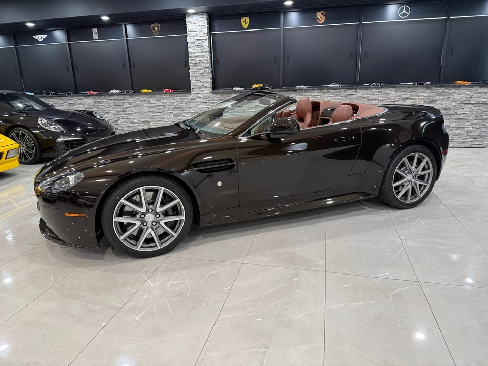 2014 Aston Martin V8 Vantage (2006-2017) - Image 6 of 31