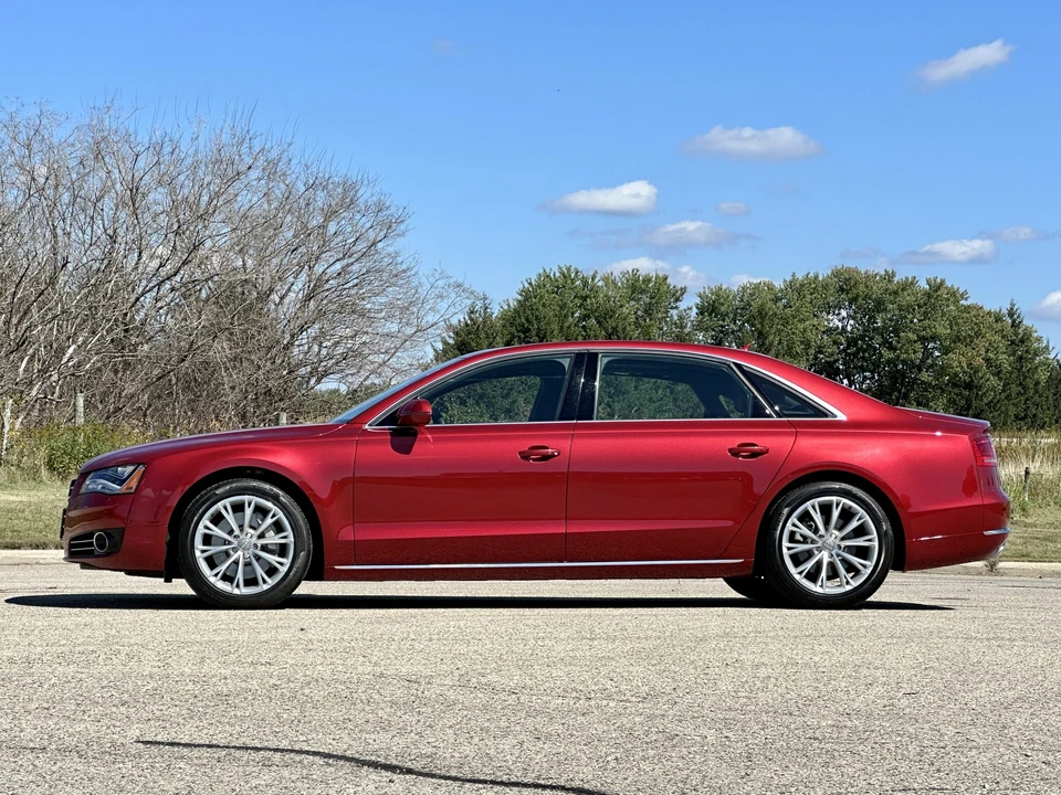 2014 Audi D4 A8 - Image 9 of 31