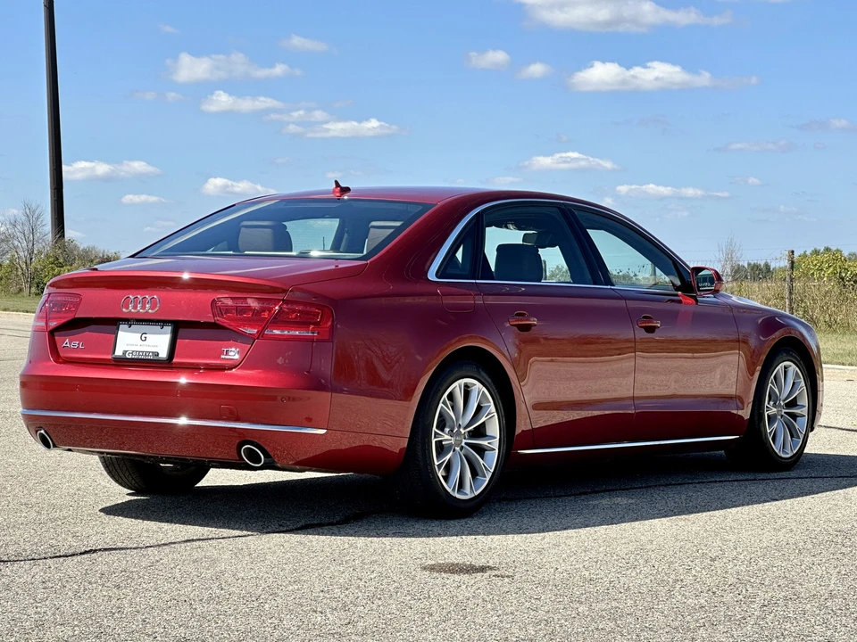 2014 Audi D4 A8 - Image 13 of 31