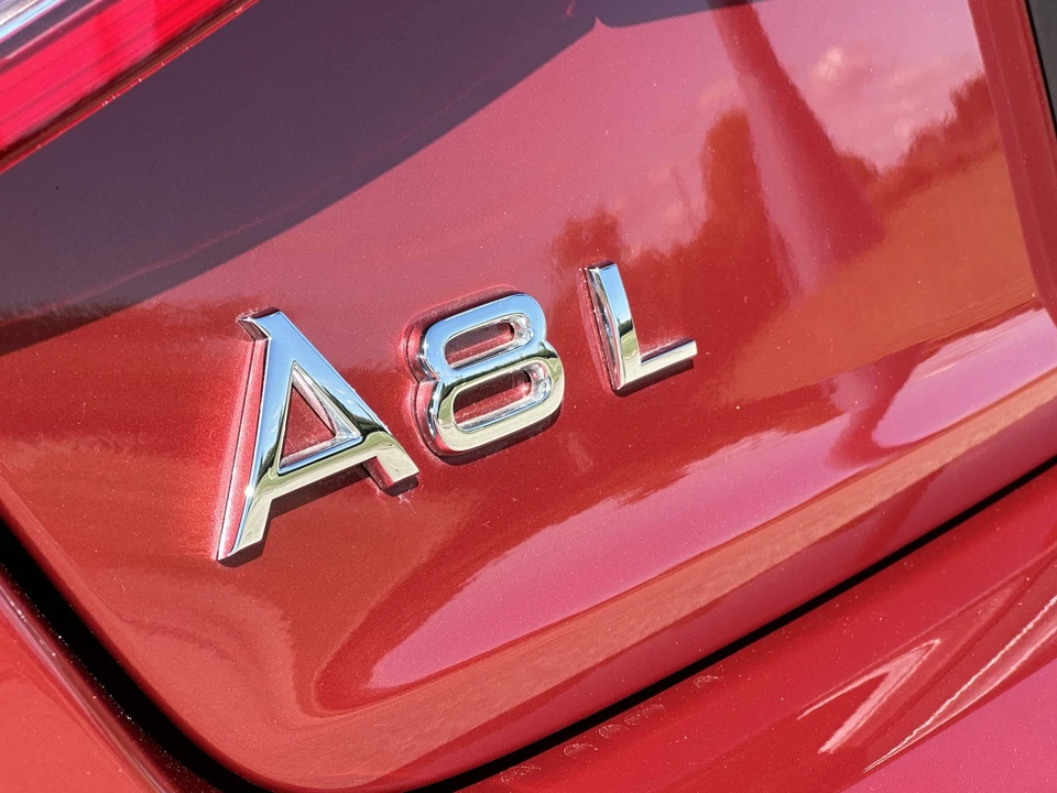 2014 Audi D4 A8 - Image 31 of 31