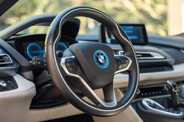 2014 BMW i8 - Image 5 of 7