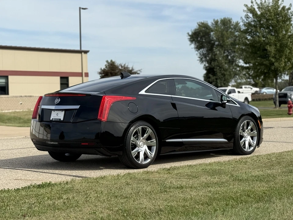 2014 Cadillac ELR - Image 28 of 31
