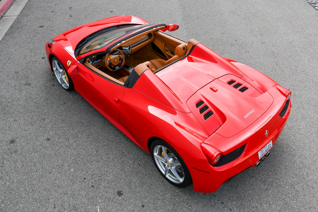 2014 Ferrari 458 Spider - Image 23 of 31