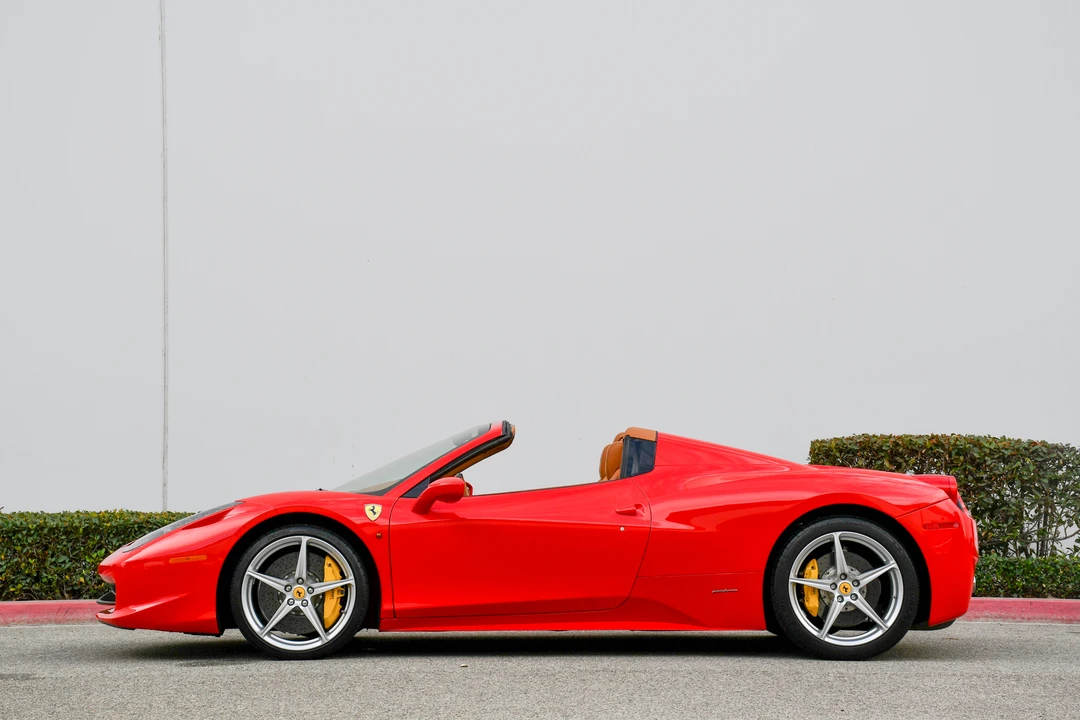 2014 Ferrari 458 Spider - Image 18 of 31