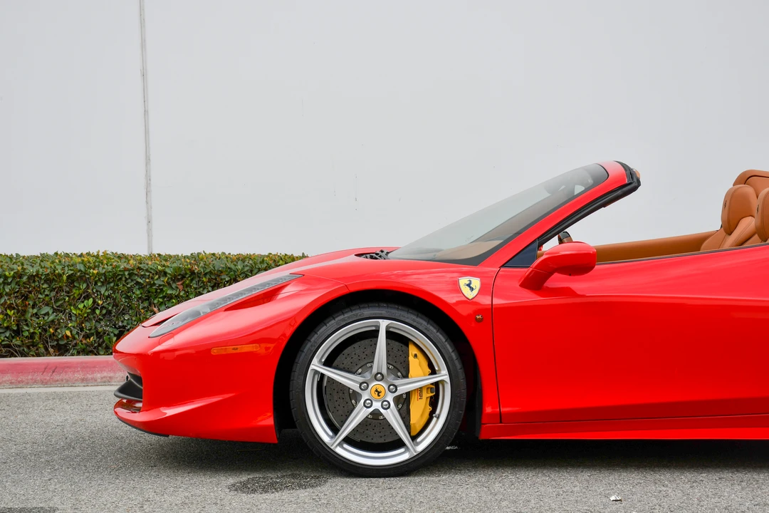 2014 Ferrari 458 Spider - Image 29 of 31