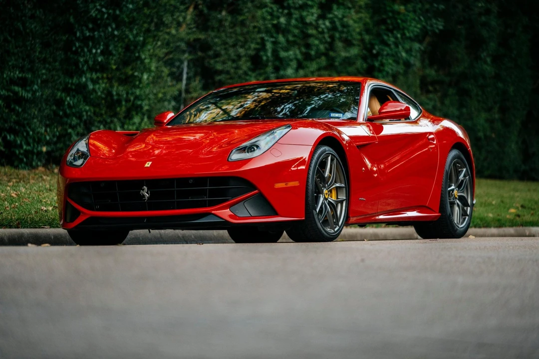 2014 Ferrari F12berlinetta - Image 3 of 31