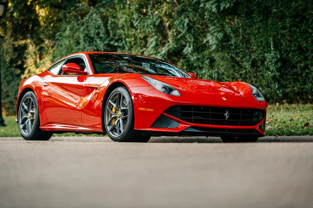 2014 Ferrari F12berlinetta - Image 16 of 31