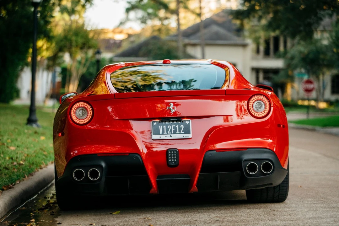 2014 Ferrari F12berlinetta - Image 13 of 31