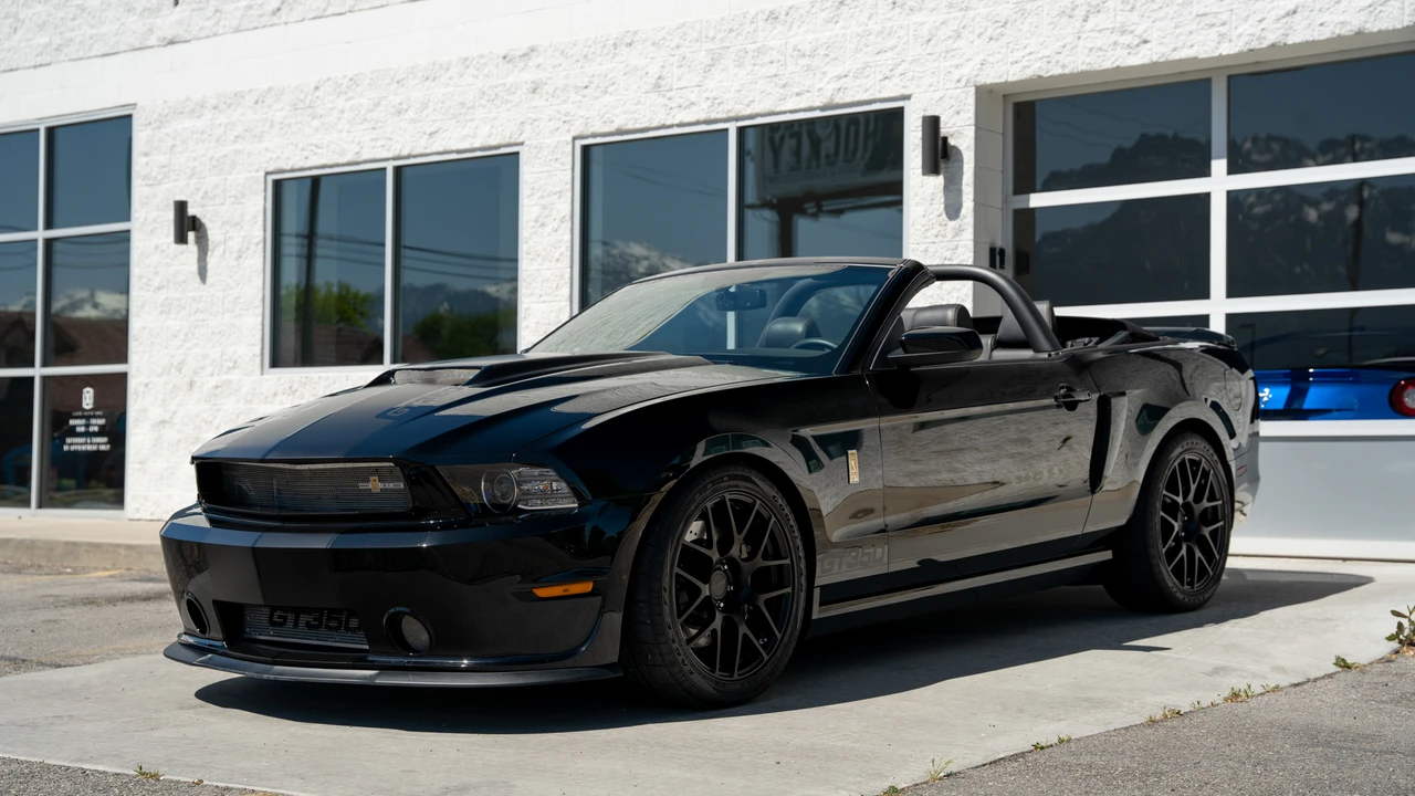 2014 Ford S197 II Shelby Mustang GT350 - Image 2 of 31