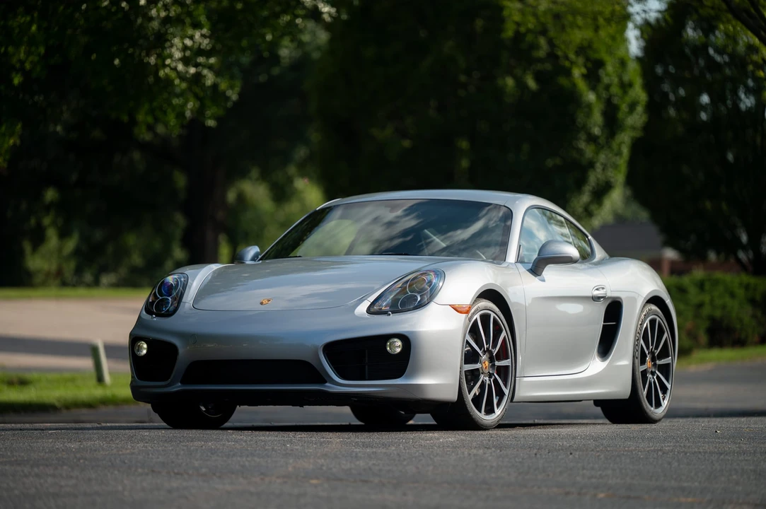 2014 Porsche 981 Cayman - Image 3 of 31