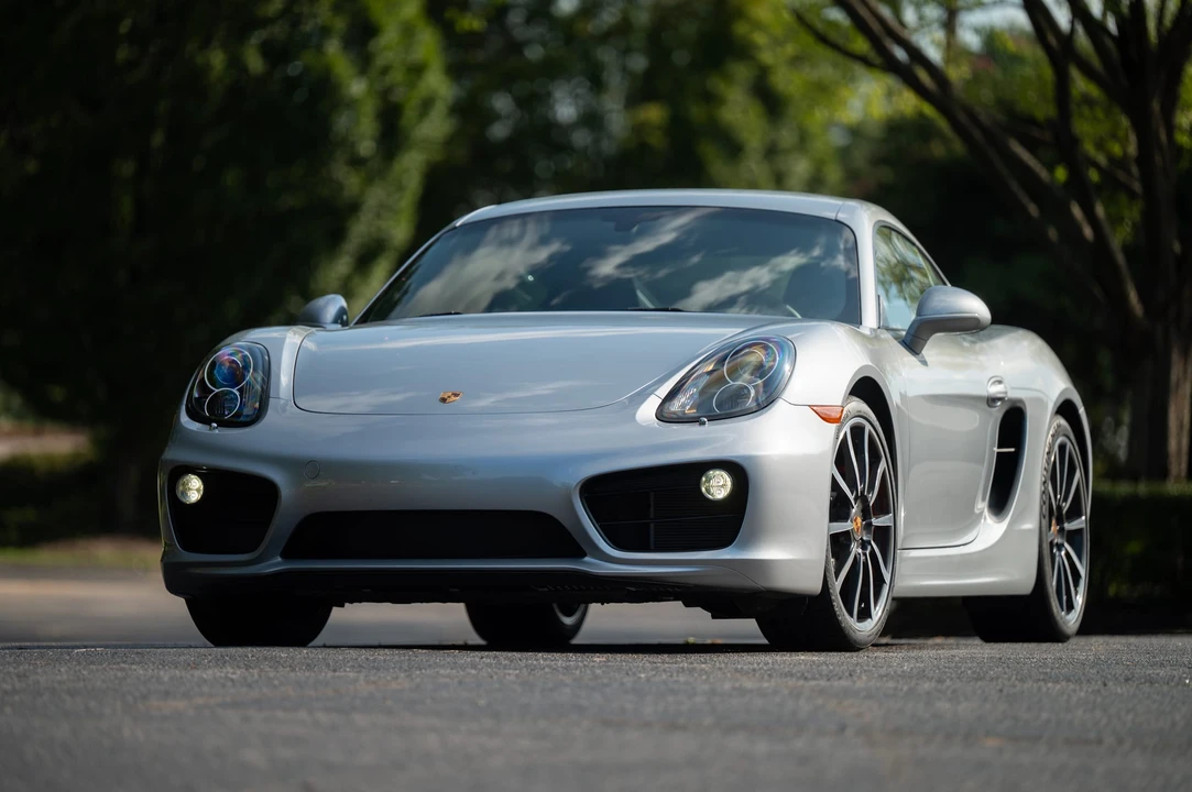 2014 Porsche 981 Cayman - Image 7 of 31