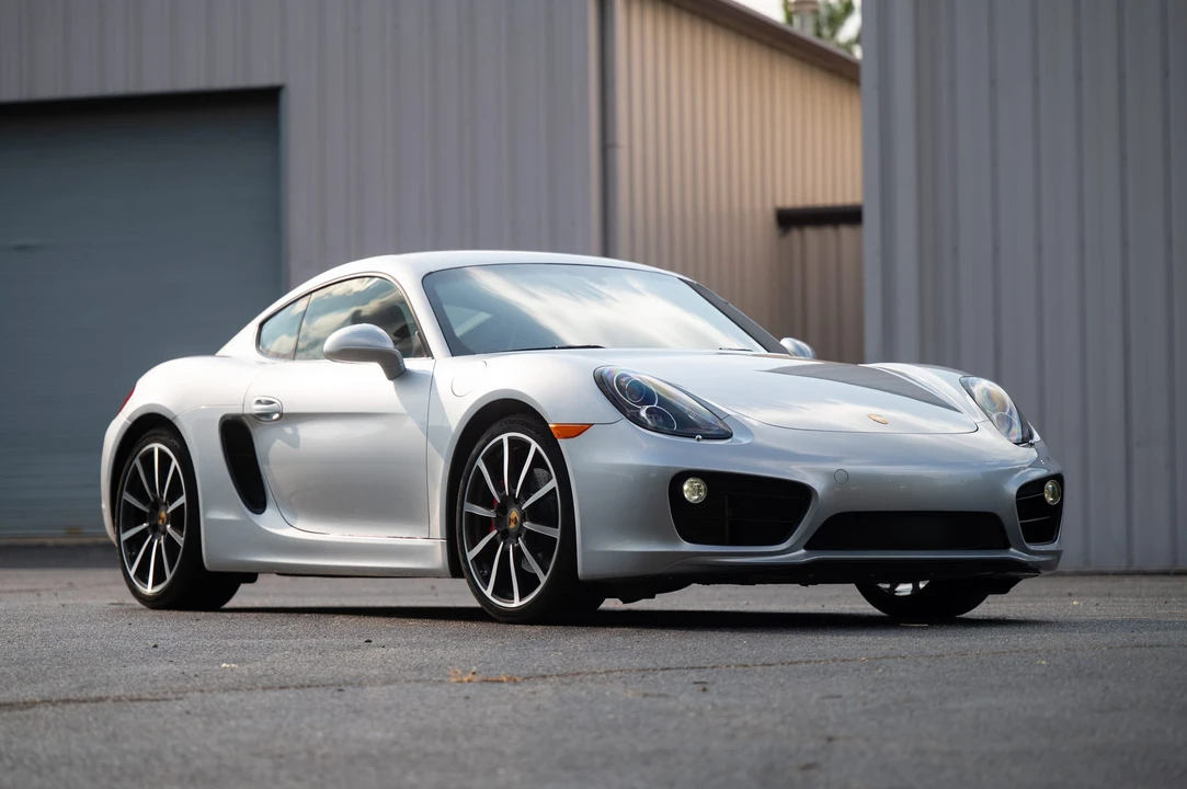 2014 Porsche 981 Cayman - Image 8 of 31
